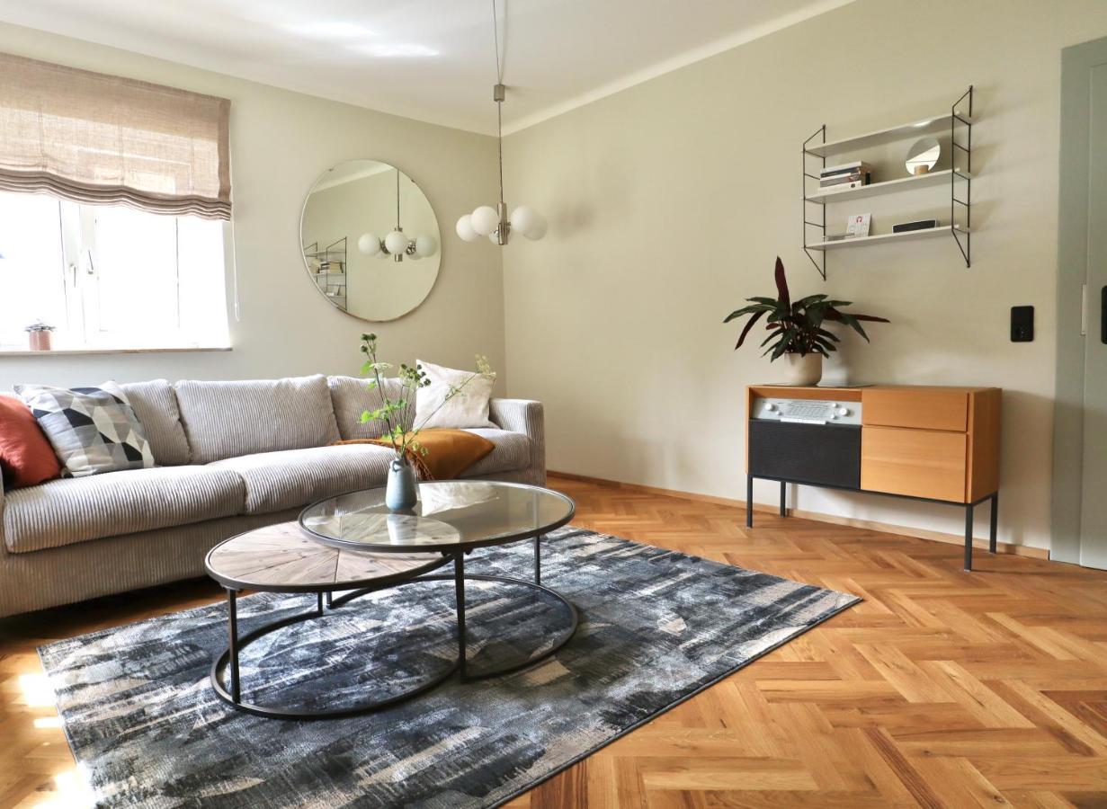 Ferienwohnung 60Er Jahre Design Apartment - 65Qm Fewo Im Zittauer Gebirge - Familienfreundliche Unterkunft Am Bergfuss Zum Toepfer Olbersdorf Extérieur photo